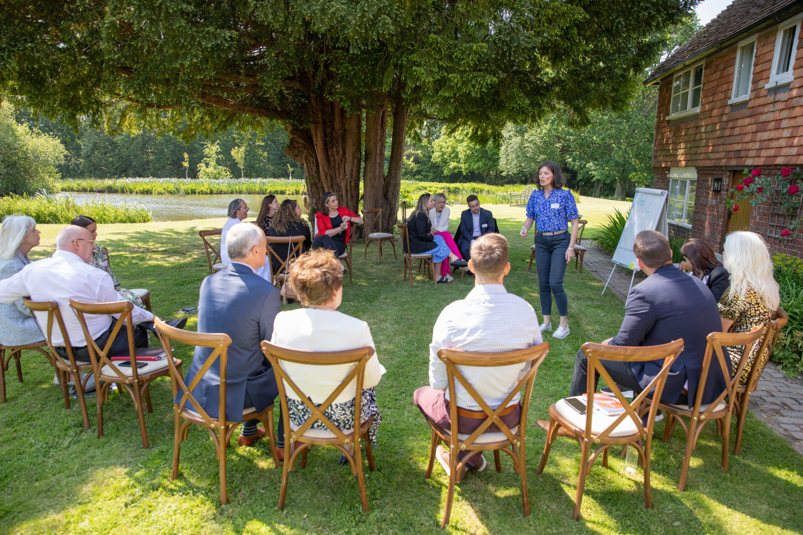 Sarah Rozenthuler leading a hub workshop at the Innovation Festival 2023