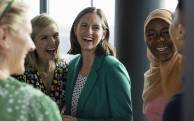 Women perform better in tight-knit social networks, research finds