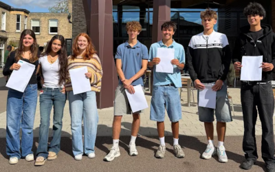 Students at Stephen Perse Cambridge celebrate outstanding GCSE results Stephen Perse Cambridge students